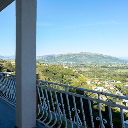 שקודר Sunhill Villa מראה חיצוני תמונה