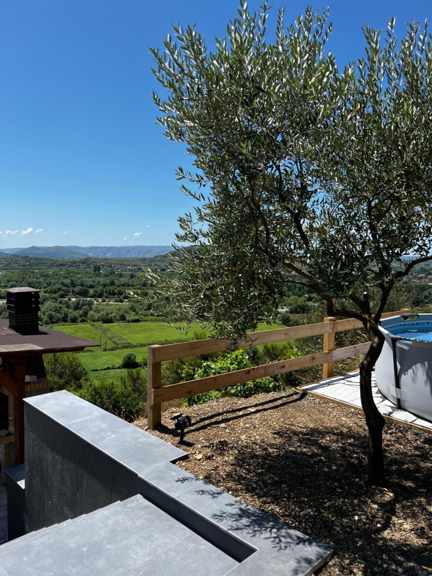 שקודר Sunhill Villa מראה חיצוני תמונה